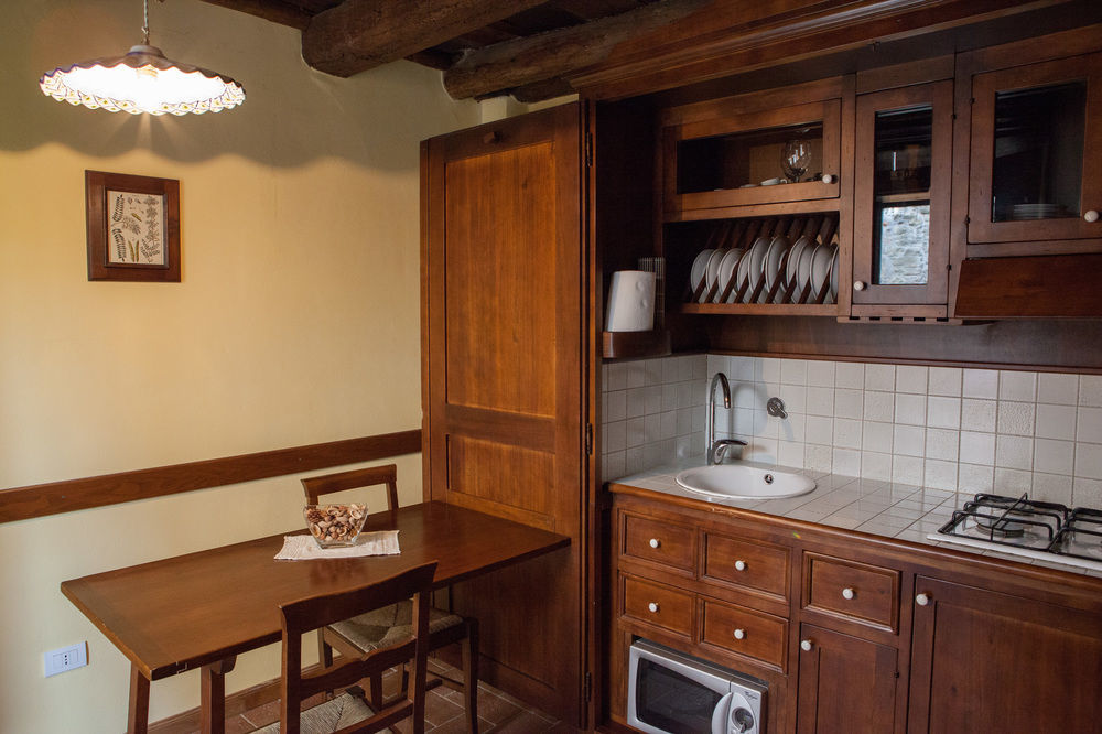 Borgo Dei Corsi Holiday House Reggiolo Esterno foto